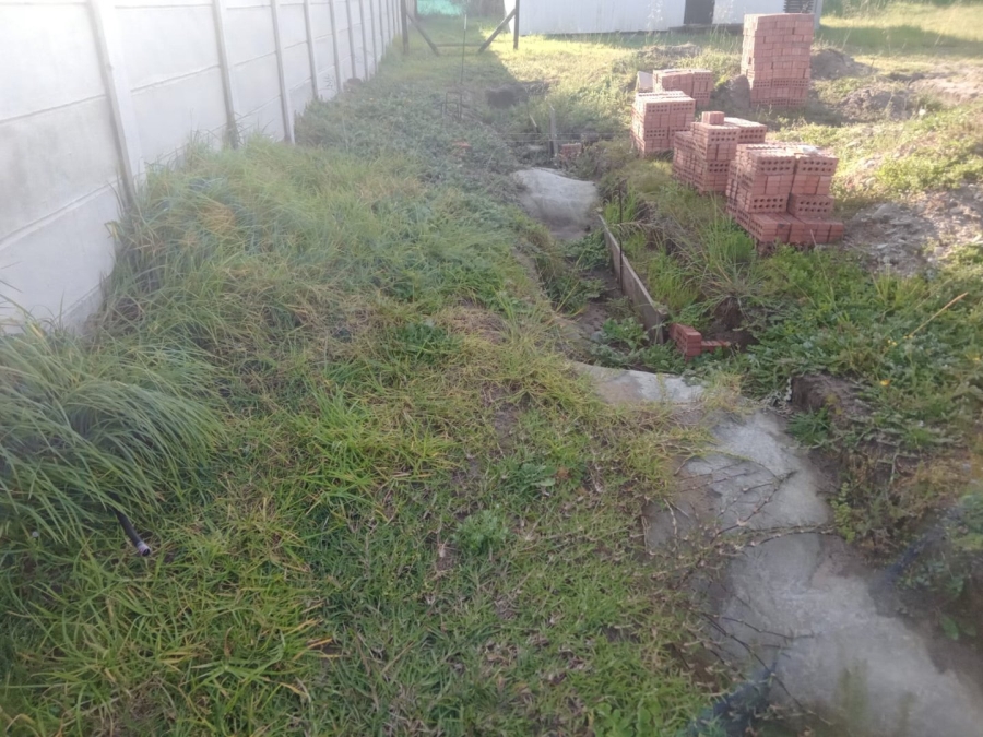 Commercial Property for Sale in Paradise Beach Eastern Cape